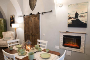 Ultra central medieval apartment
